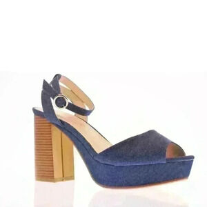 NIB Truffle Collection Women's Blue Billie Jean Platform 2 Part Sandal Sz 6.5 US